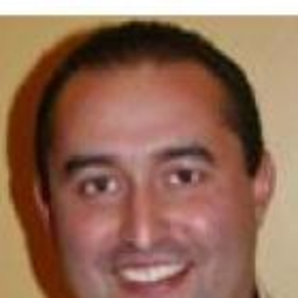 Frank Garcia presidente La Cima Corp XING