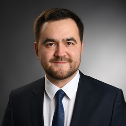 Dr. Fabian Hezel