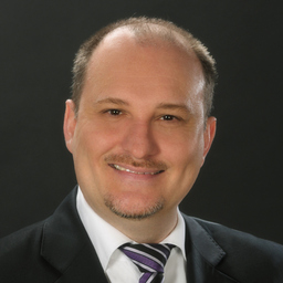 Dr. Thomas Schade