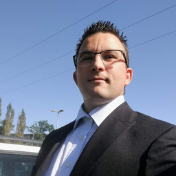 Tobias Neum