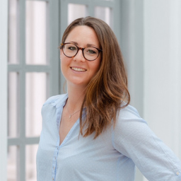 Annika Stier