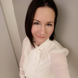 Anne Roth