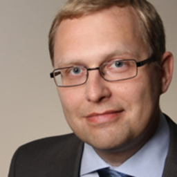 Dr. Theodor Heinze