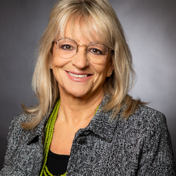 Sandra Schumm