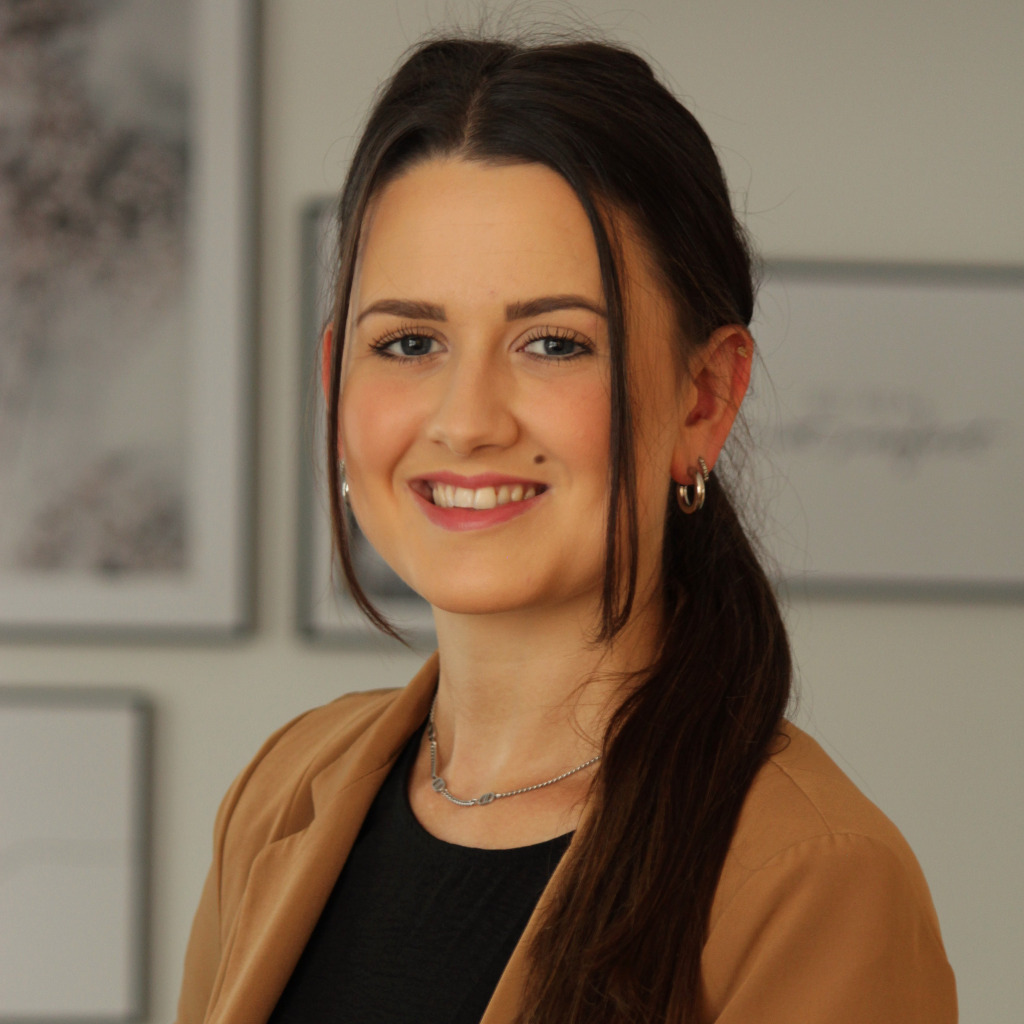 Nora Fenz - Marketing Managerin - Algeco GmbH | XING