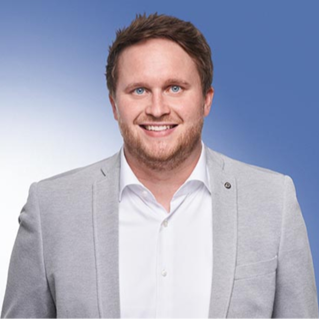 Julien Janz Ausbildungsbeauftragter ÖVB Versicherungen XING