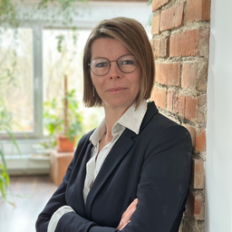 Katja Schmid