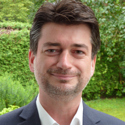 Dr. Robert Engelke