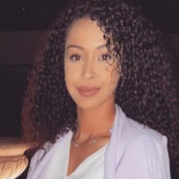 Michél Aisha Khalid