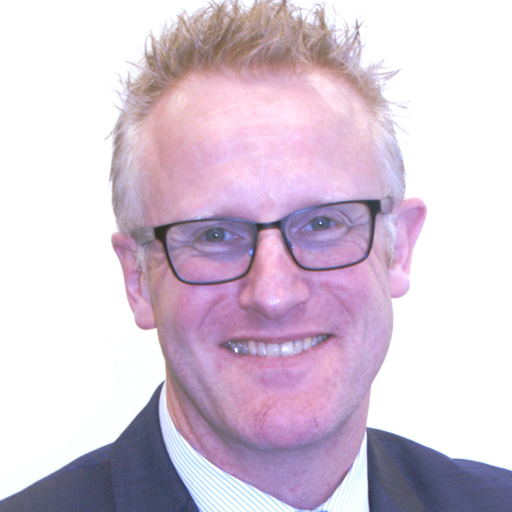 Dr. Christoph Petersen Leiter Customer Partnering Roche Pharma AG