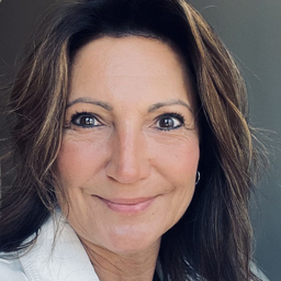 Angela Leser