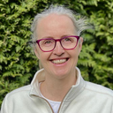 Dr. Heike Naserke