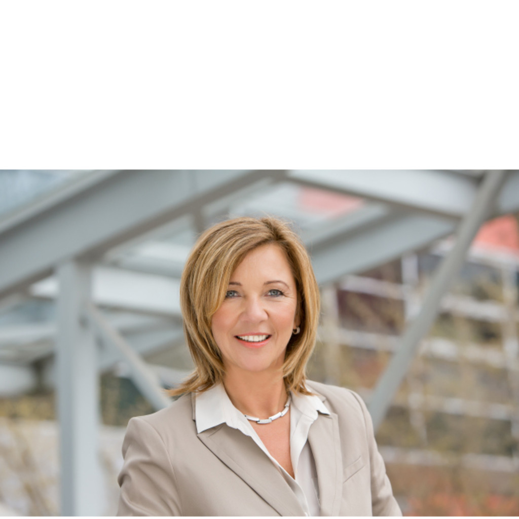 Renate Wenger - Geschäftsführer - Langeder Immobilien/Real Estates Salzburg | XING