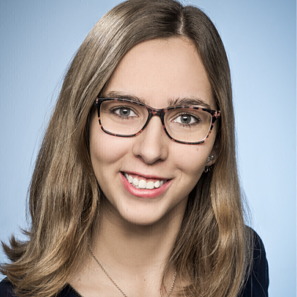 Sarah Vennemann Controller Helios Klinik Lengerich XING