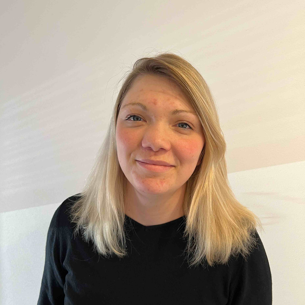 Maria Fanghänel Kundenbetreuerin für Betonfertigteile H&L Baustoff