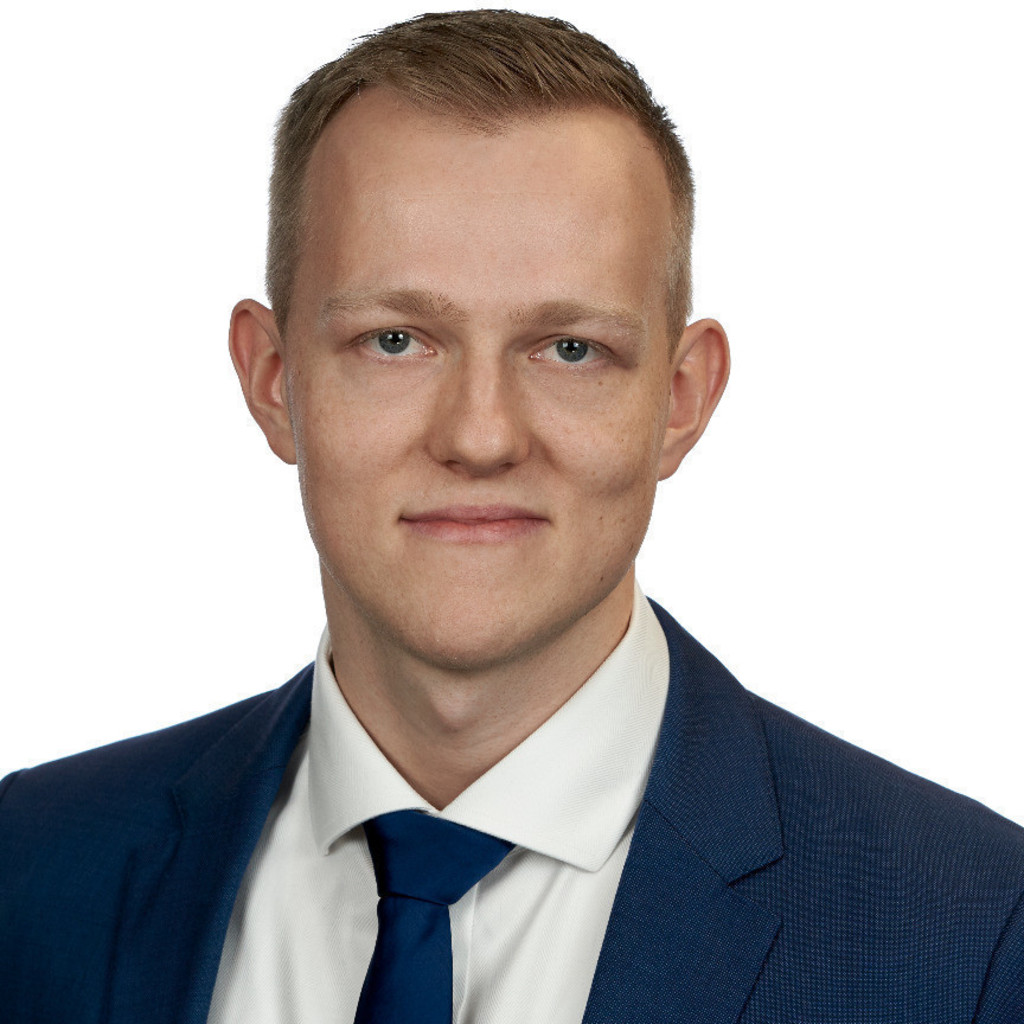 Karl Schultz Finance & Performance Manager FYRST XING