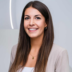 Julia Wüst