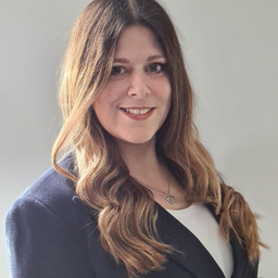 Nadine Senz