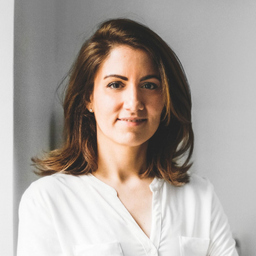 Dr. Arsine Amirian-Andriopoulos