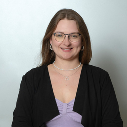 Annika Többer
