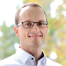 Dr. Peter Pinggera