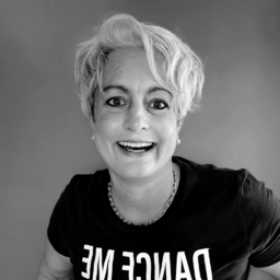 Martina Epple