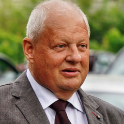 Dr. Peter Weigand