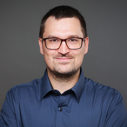Dennis Fischer