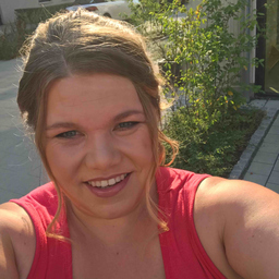 Nadine Schade