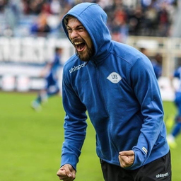 Niklas Kühne