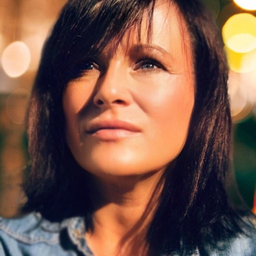 Maika Höhle