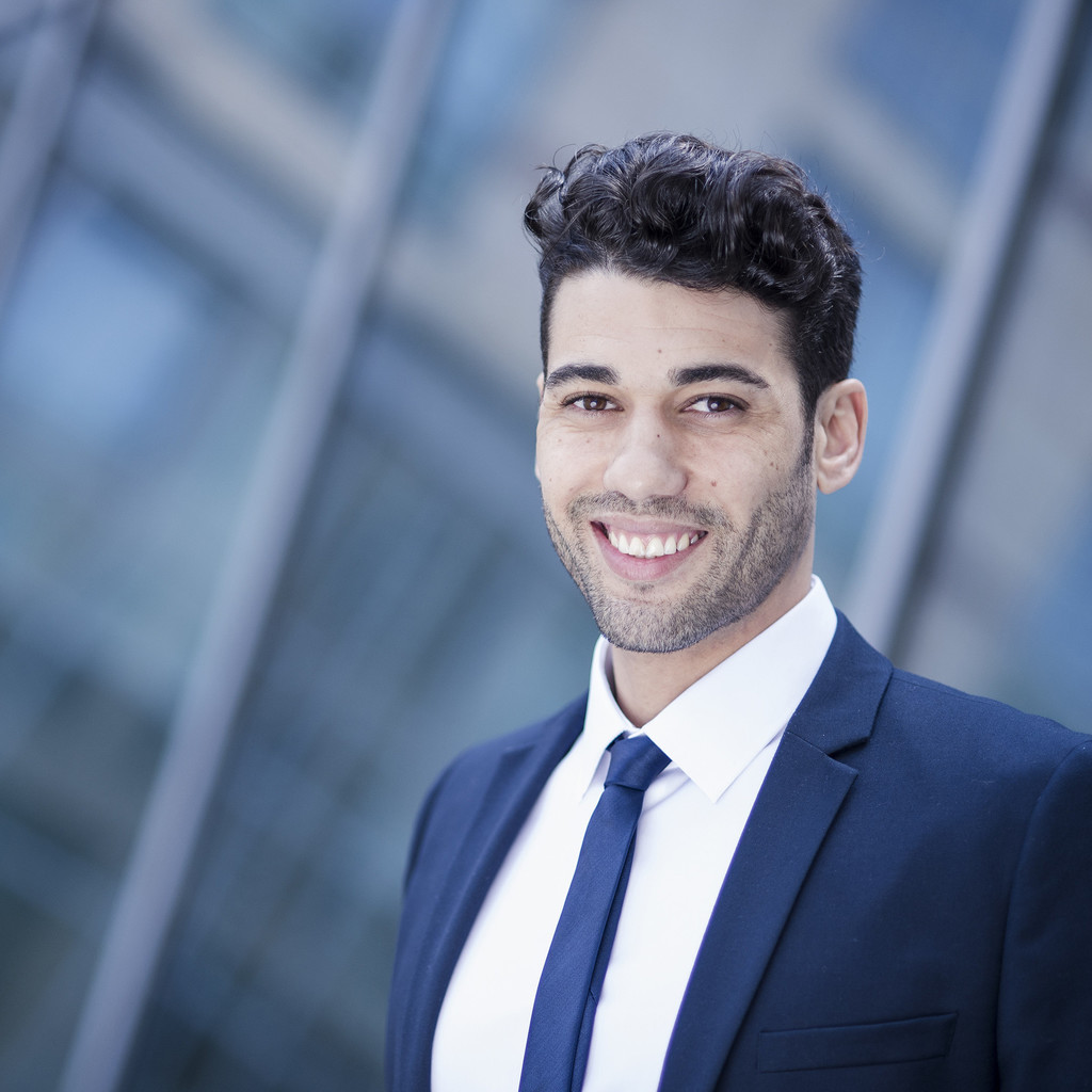 Mourad Benchallal - Vertriebsgebiets Manager KMU - ADP ...