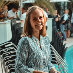 Stephanie Bensch