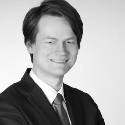 Dr. Florian Nützel