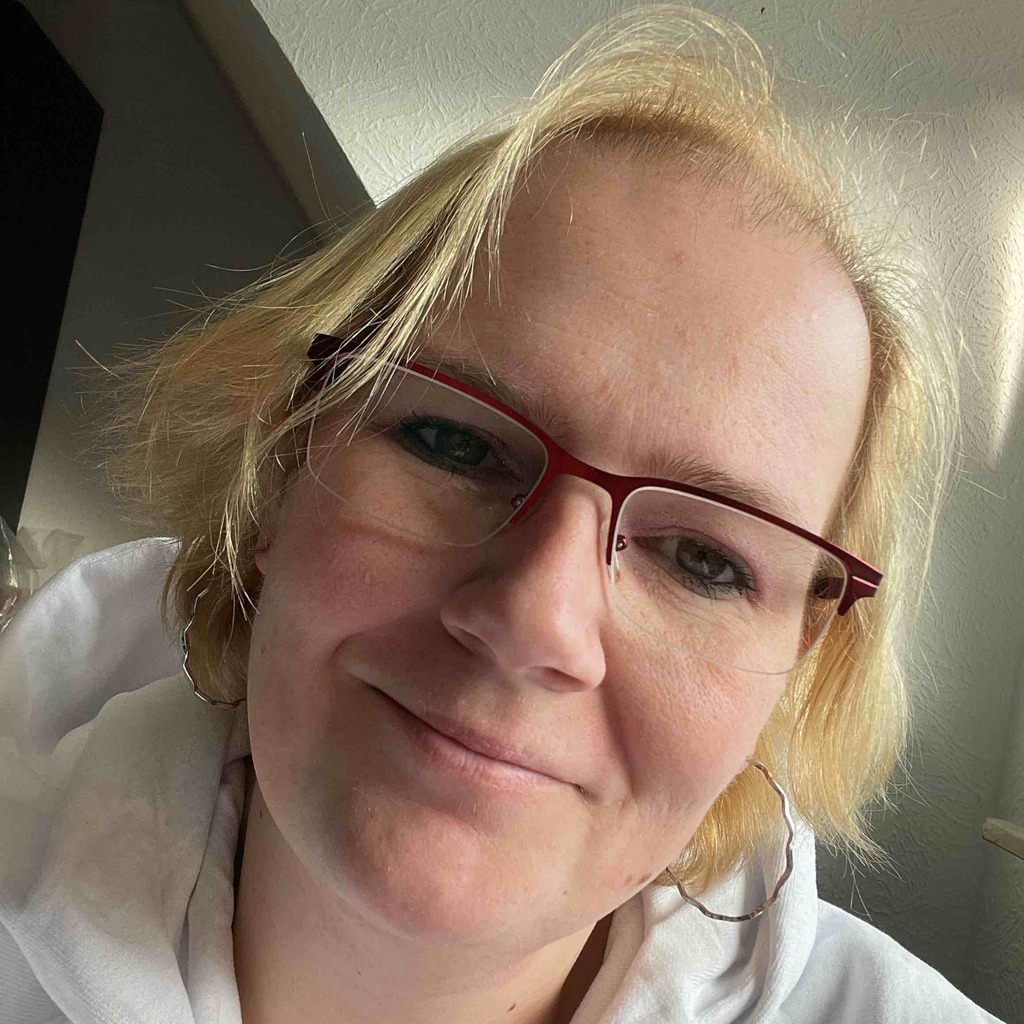 Julia Eichin Kontrolleurin MTCONSULT XING