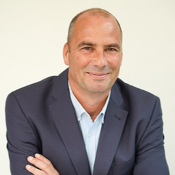 Volker Scholz
