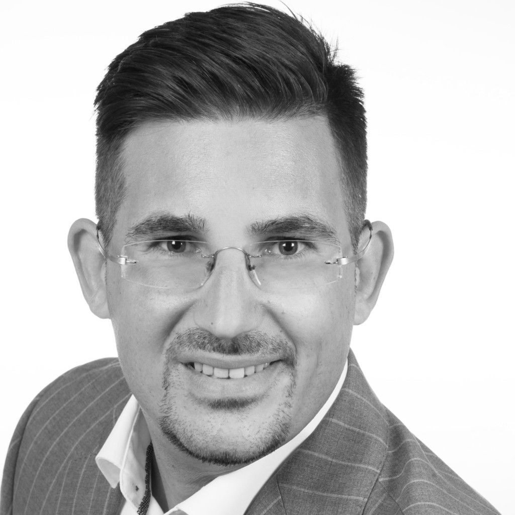 Rafael MorenoBenito Senior Human Resources Expert Magna Powertrain