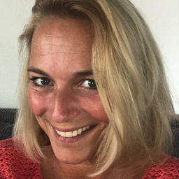 Claudia Hammer