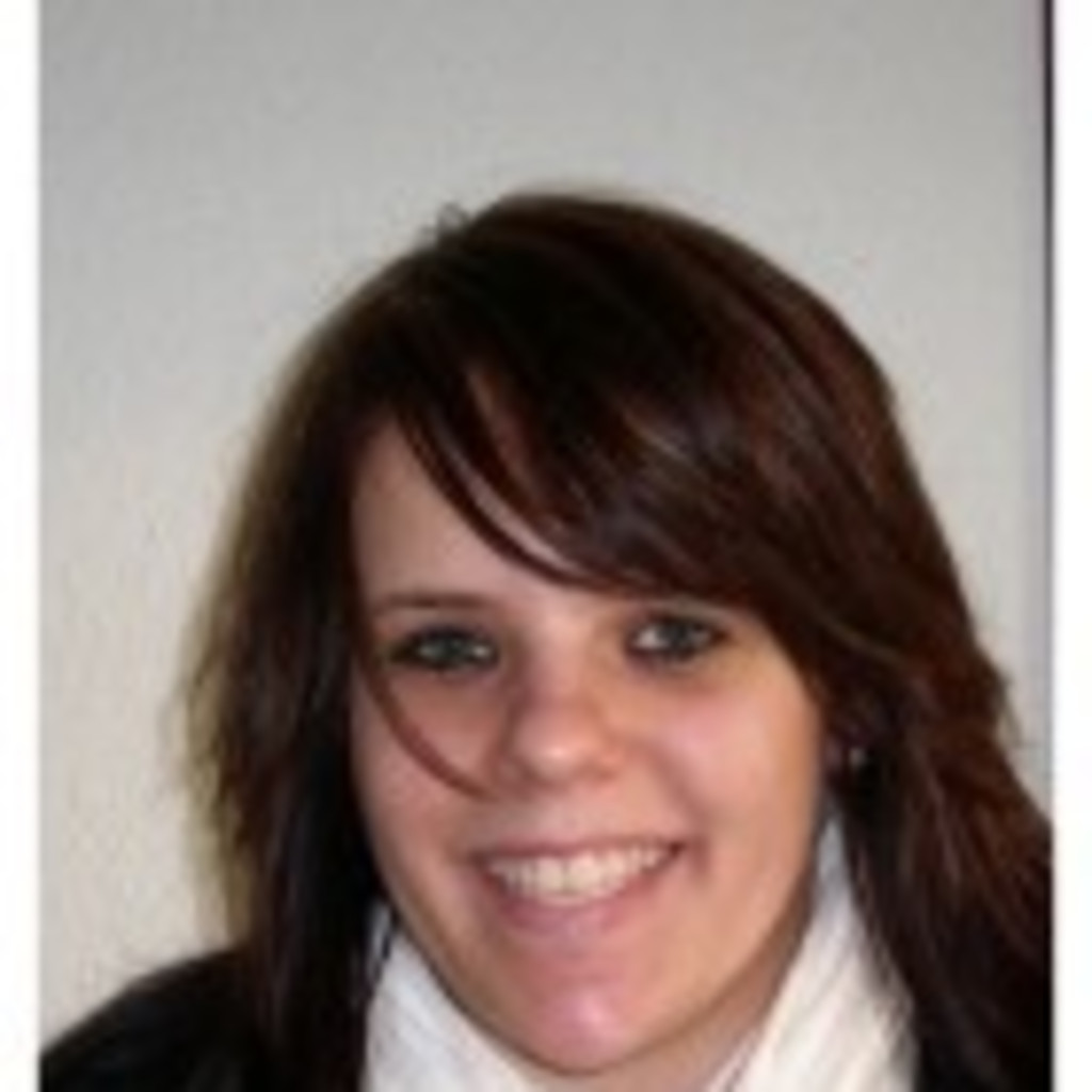 Sarah Elvers B2BTeam Medion AG XING