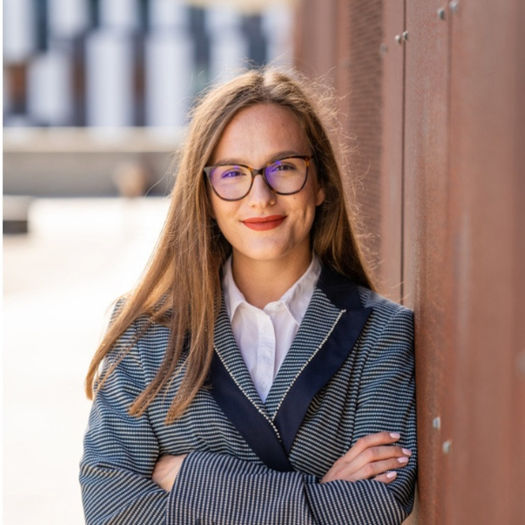 Anastasija Taneva CRM Specialist Arax Capital Partners XING