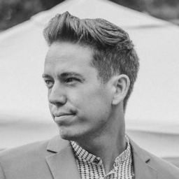 Dr. Simon Fleischer