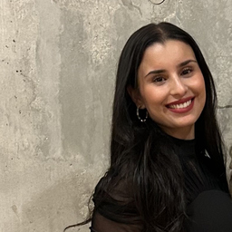 Latifa  Taheri