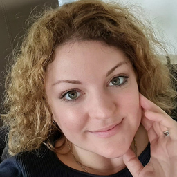 Janine Scharnigg