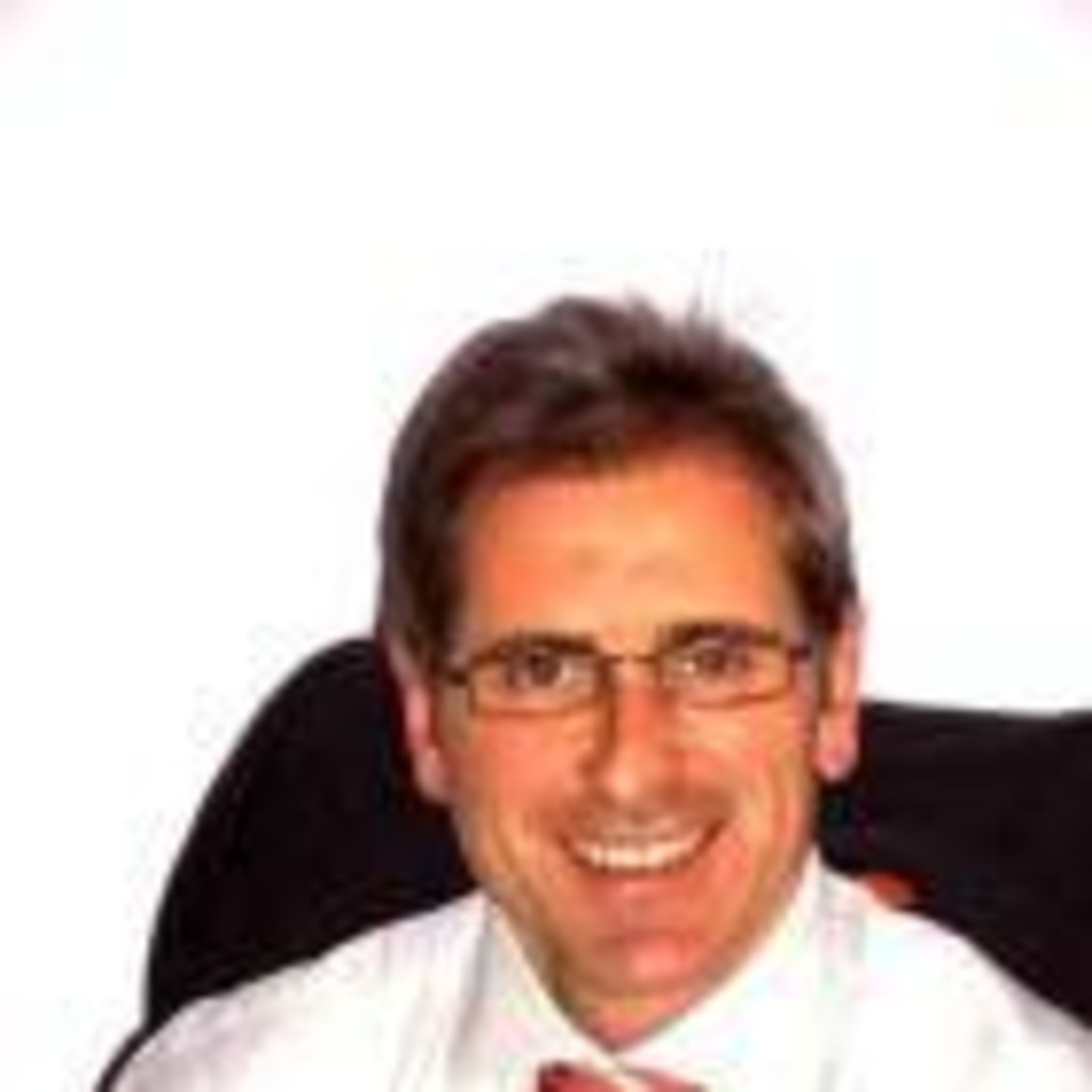 Juergen Stark Director Business & Cloud Transformation / Service