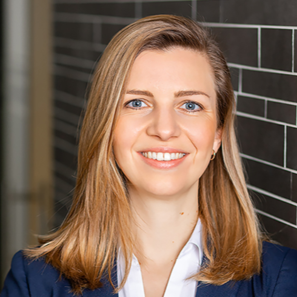 Social Media Profilbild Alexandra Schultheiß 