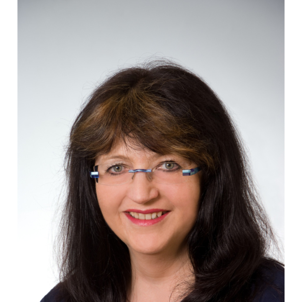 Hermine Schuler Kaufmännische Leiterin CFO L & S GmbH XING