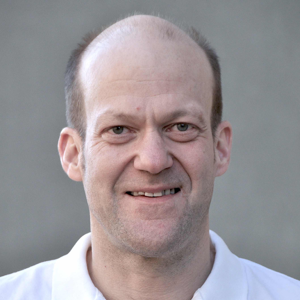 Marco Zingg Leiter FK East, Risk Control Swiss Corporates UBS XING