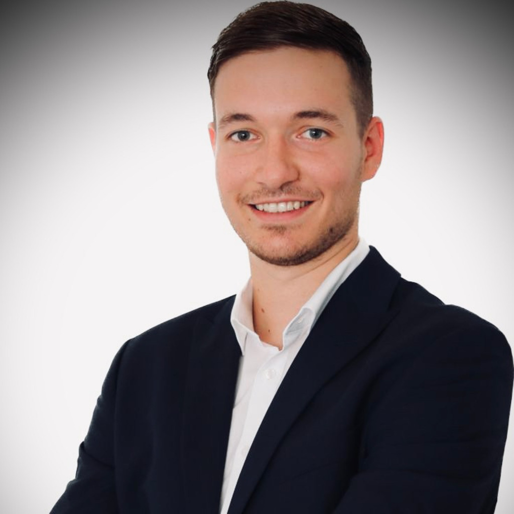 Yannik Kerzan Executive Assistant to the COO HAHN Group GmbH XING