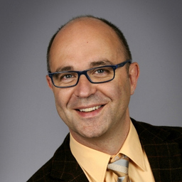 Dr. Henrik Wolf