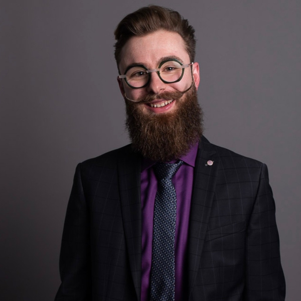 Aron Schenk Rechtsanwalt Schrade & Partner Rechtsanwälte XING